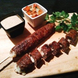 Kafta Com Queijo